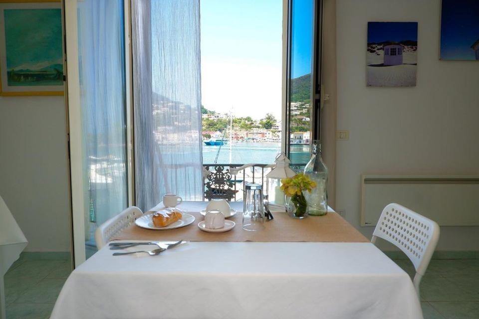 La Casa Di Antonia Leilighet Ischia Eksteriør bilde